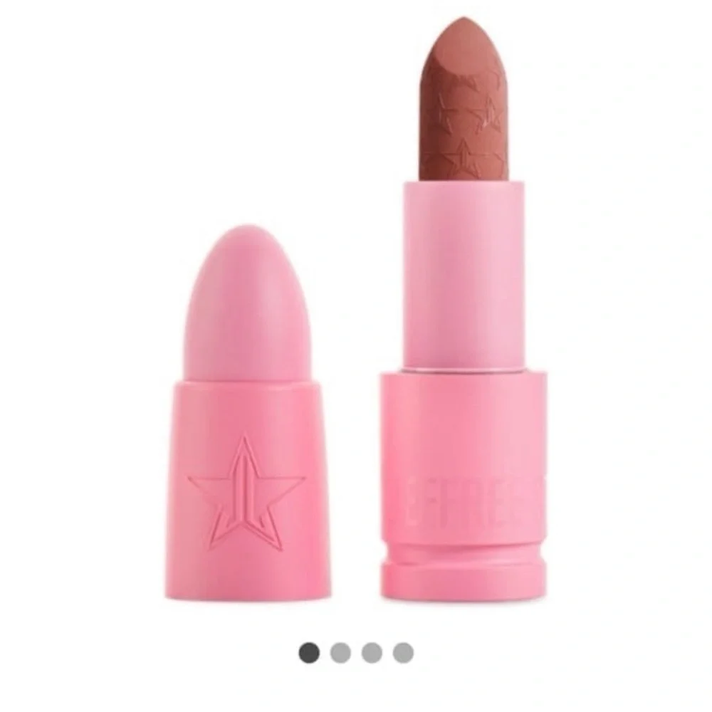 Jeffree Star Velvet Trap lipstick paleontologist 🌸🌺🌹